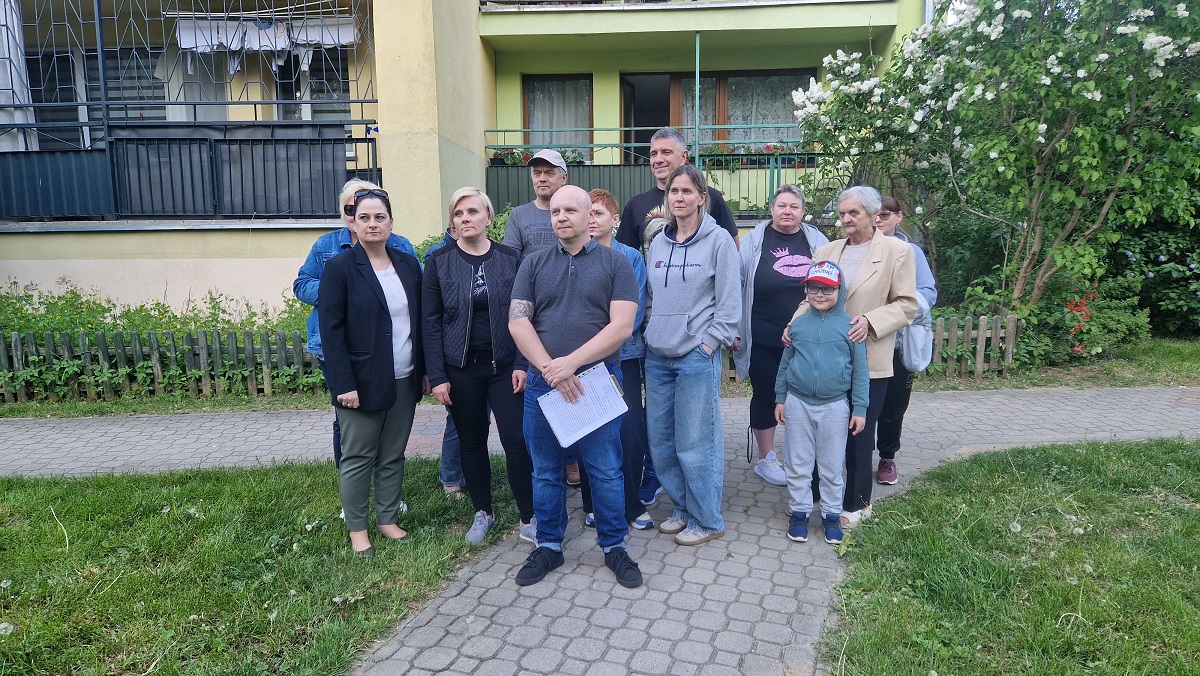 Mieszkańcy osiedla Korczaka nie chcą parkingu. Spółdzielnia się broni i zapowiada konsultacje