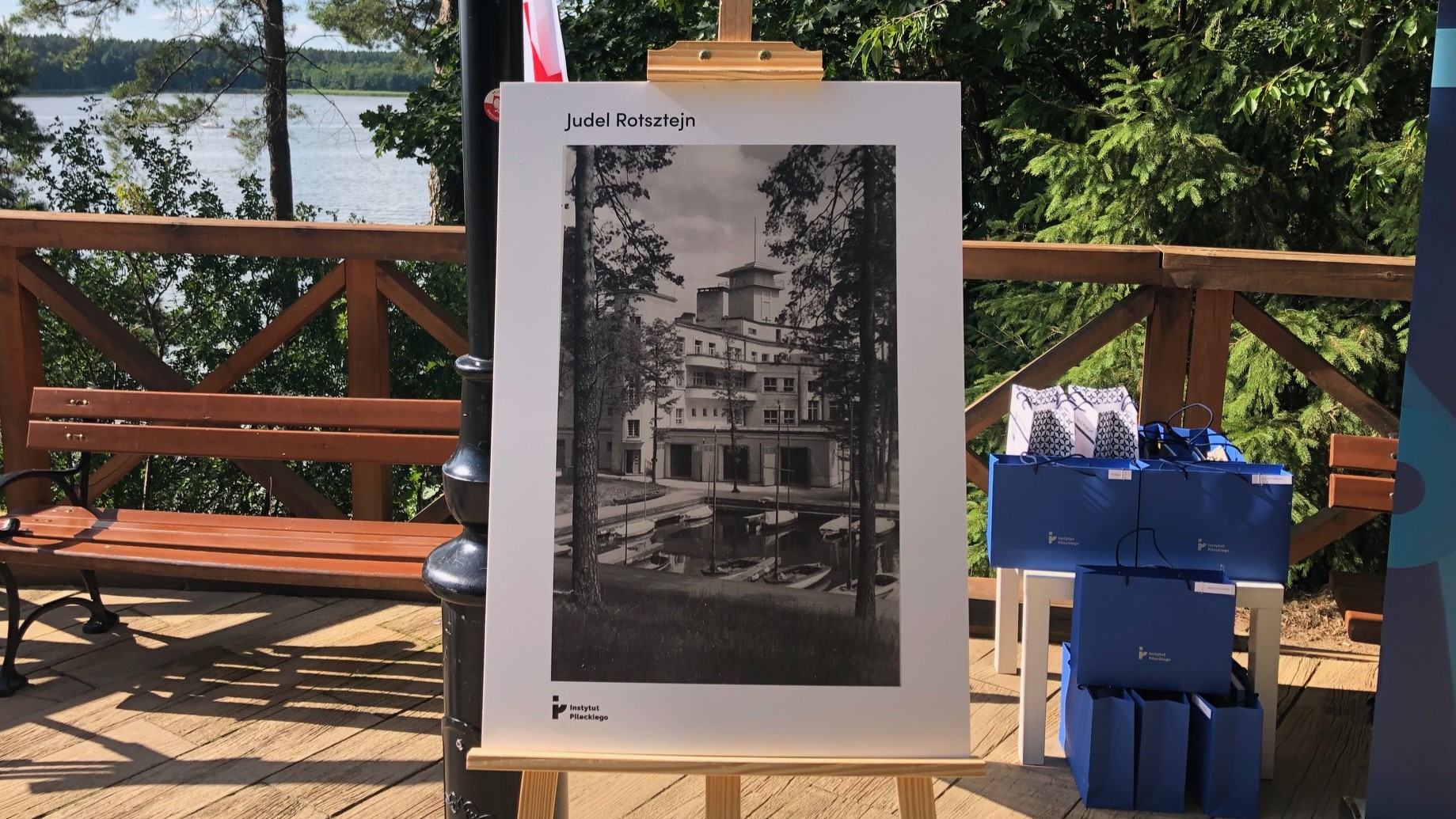 Znamy laureatów augustowskiego konkursu fotograficznego „Drugie życie zdjęć Judela Rotsztejna”