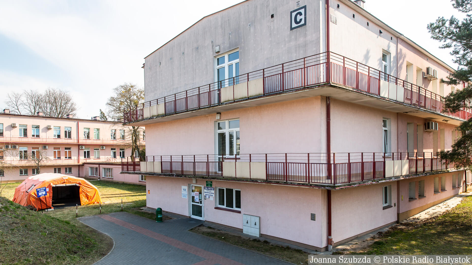 Ponad 30,5 tys. nowych zakażeń koronawirusem w Polsce, niespełna 450 w Podlaskiem