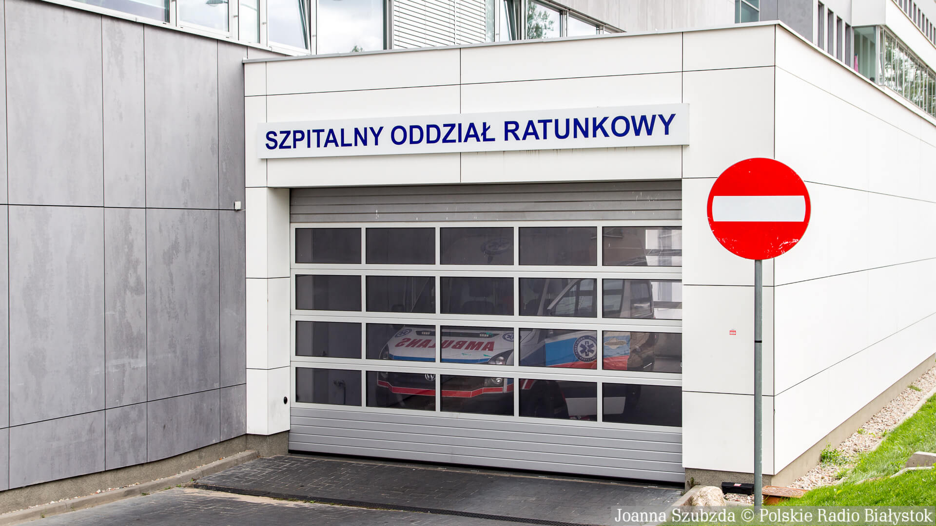 Przez pandemię do szpitali trafia coraz więcej pacjentów w ciężkim stanie i bez historii wizyt u lekarzy rodzinnych
