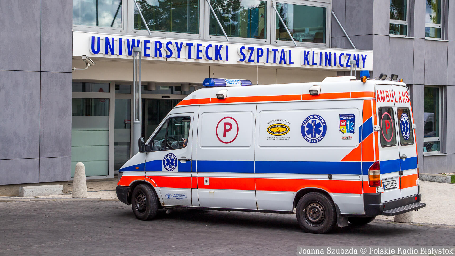 16 tys. 300 nowych zakażeń koronawirusem, 426 w Podlaskiem
