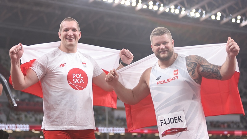 Złoto i rekord życiowy - wielki dzień Wojciecha Nowickiego w Tokio! Fajdek też z medalem