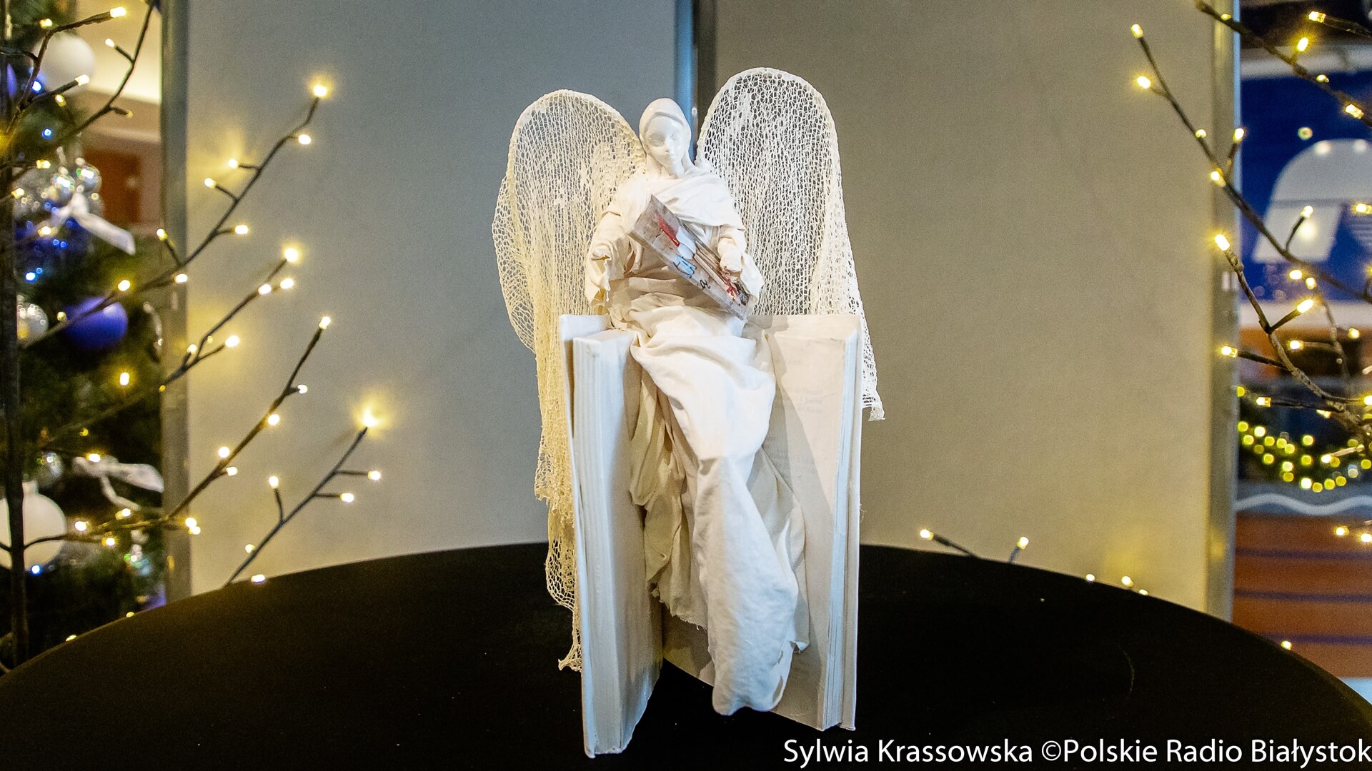 Nagroda Specjalna: Ania od Aniołów tworzy anioła