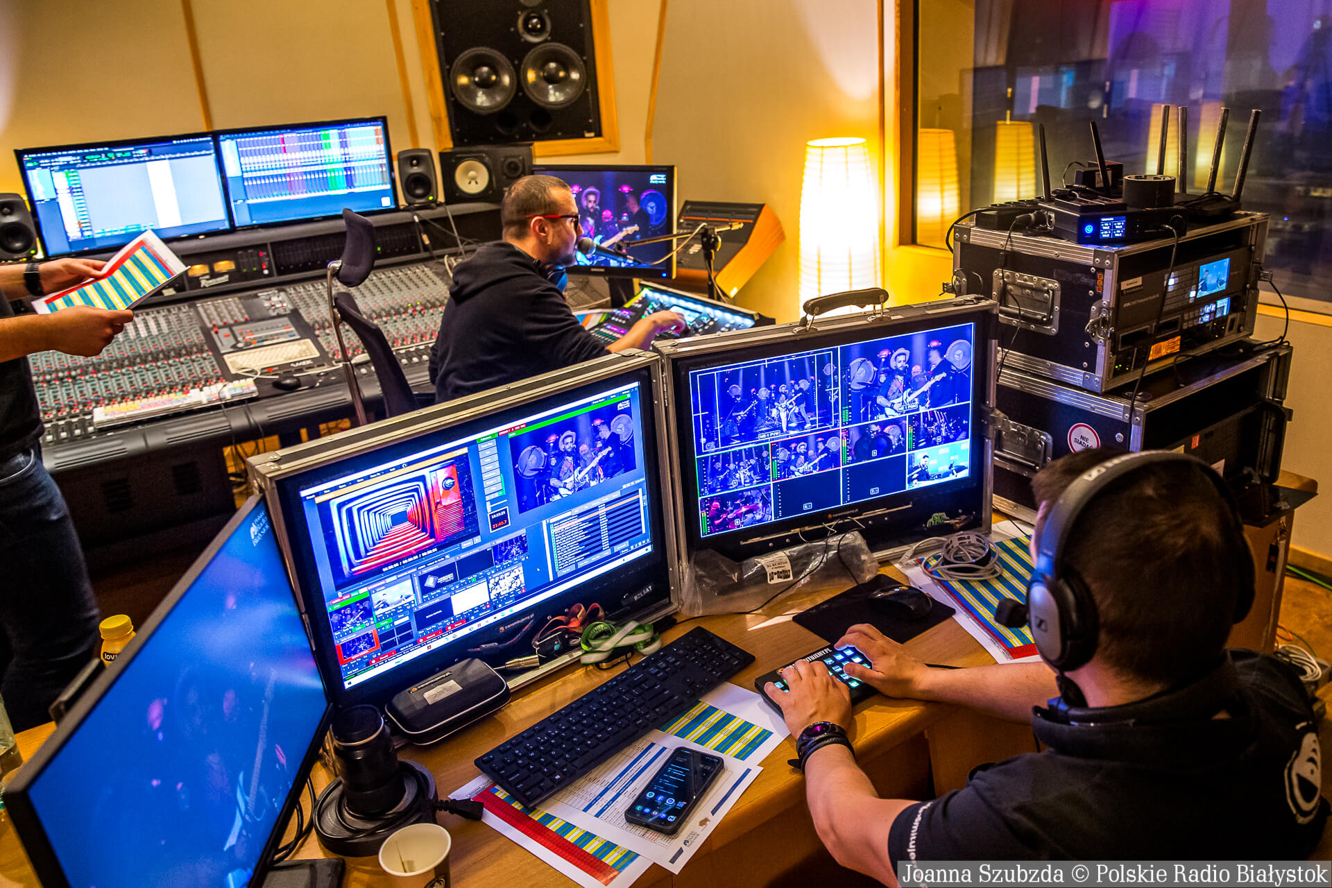 Jak się robi finałowy koncert Niebieskiego Mikrofonu? Zdjęcia zza kulis