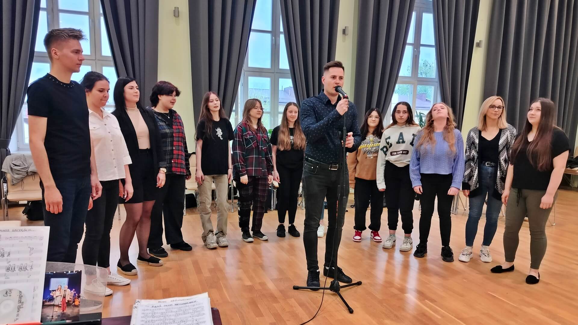 Chór "Rytmy Czasu" pod dyrekcją Jerzego Tomzika ma już 20 lat