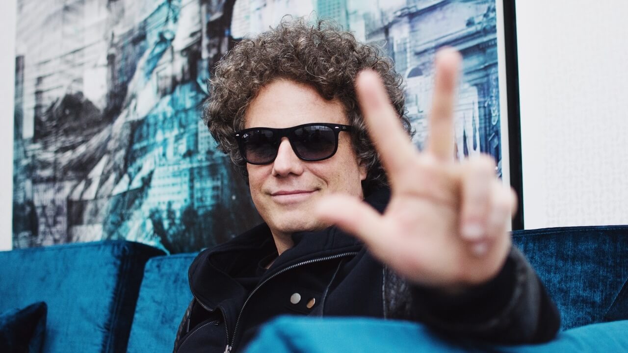 Niespodzianka! Sidney Polak wystąpi na koncercie podczas Mistrzostw Polski w Pływaniu Na Byle Czym