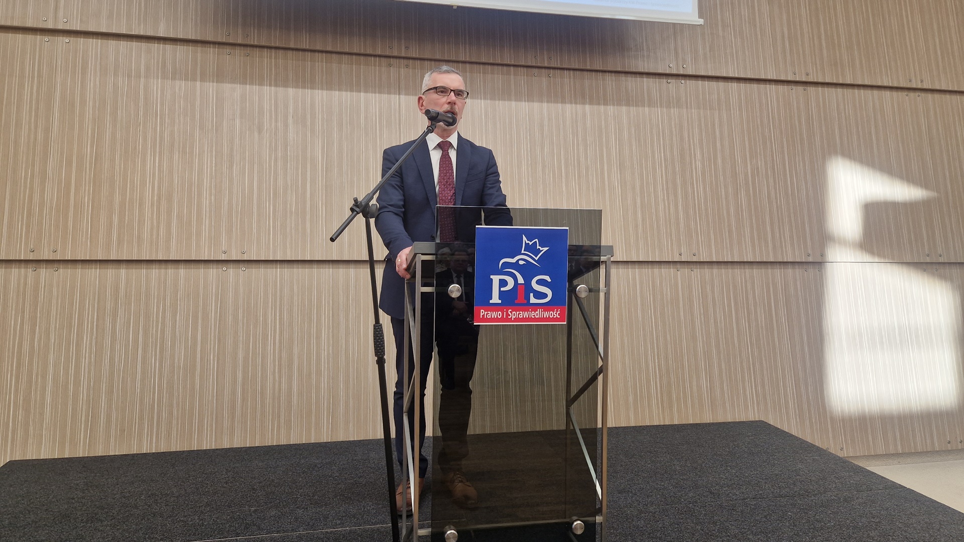 Konwencja PiS w Suwałkach - głównym tematem były nadchodzące wybory samorządowe