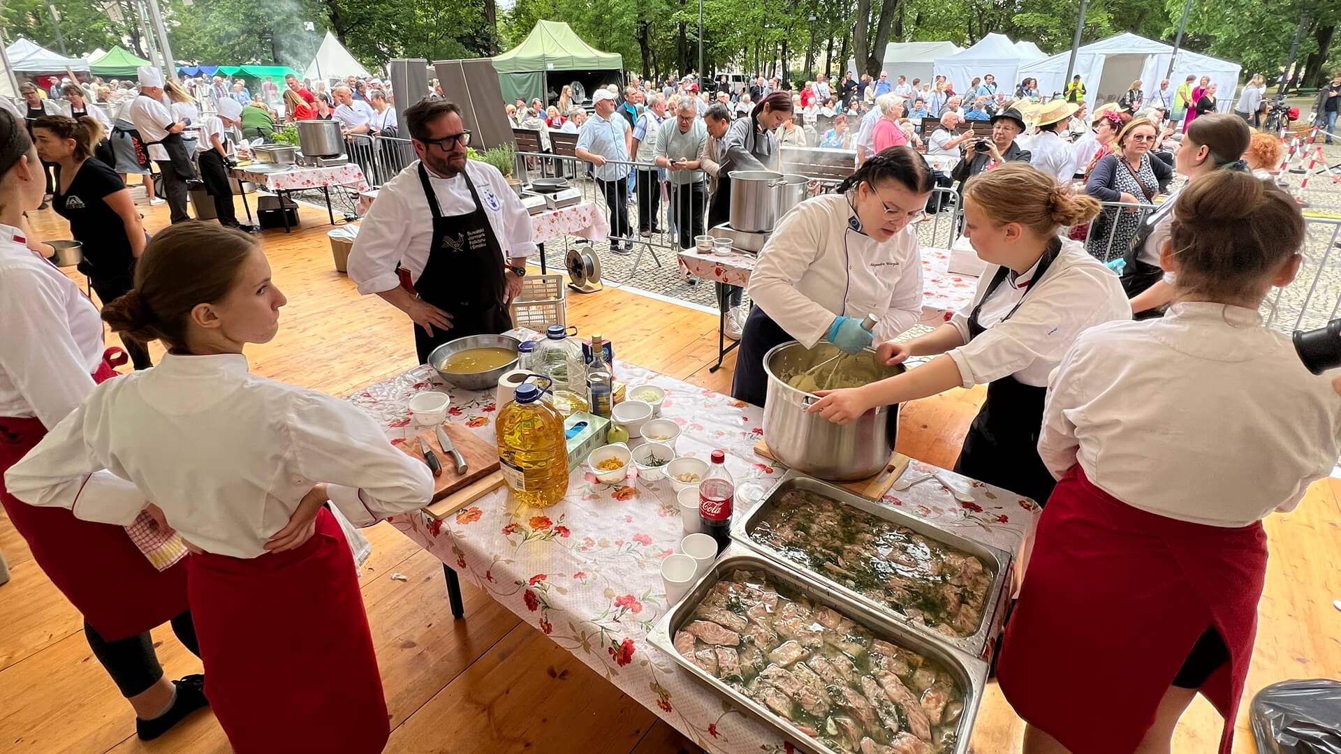 Suwalski Jarmark Folkloru i Smaku z jesiotrem w roli głównej