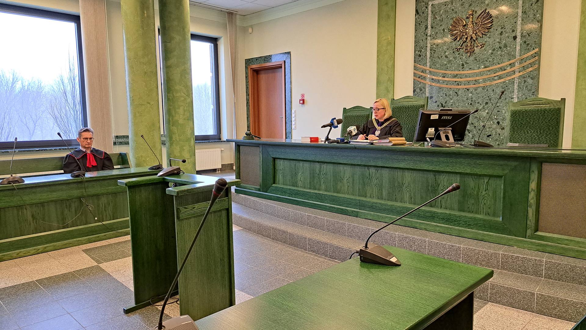 Sąd w Białymstoku ogłosił wyrok w sprawie śmierci pracownika przysypanego otrębami