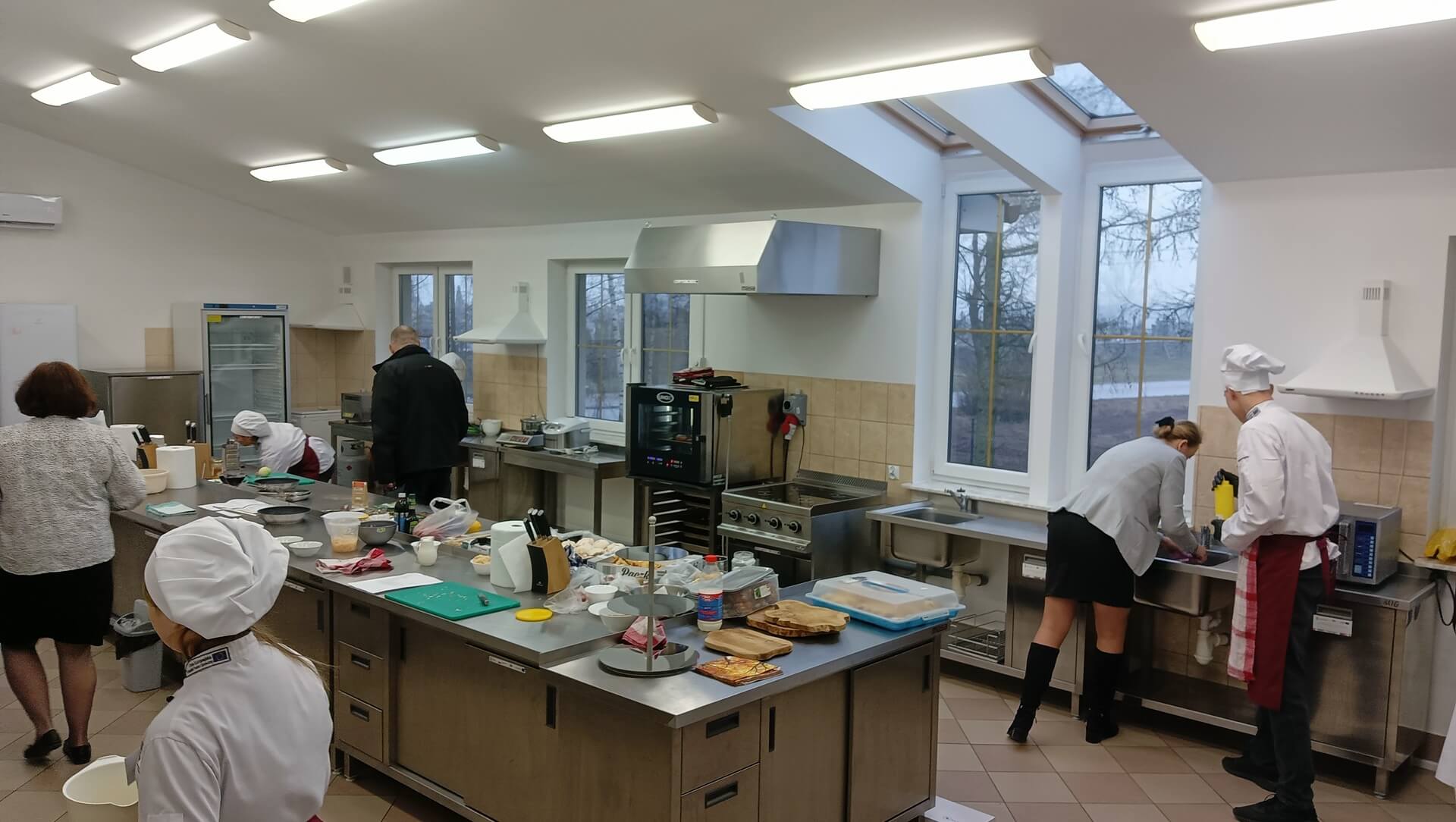 Rozpoczęła się kolejna edycja konkursu "Gotuj z klasą"