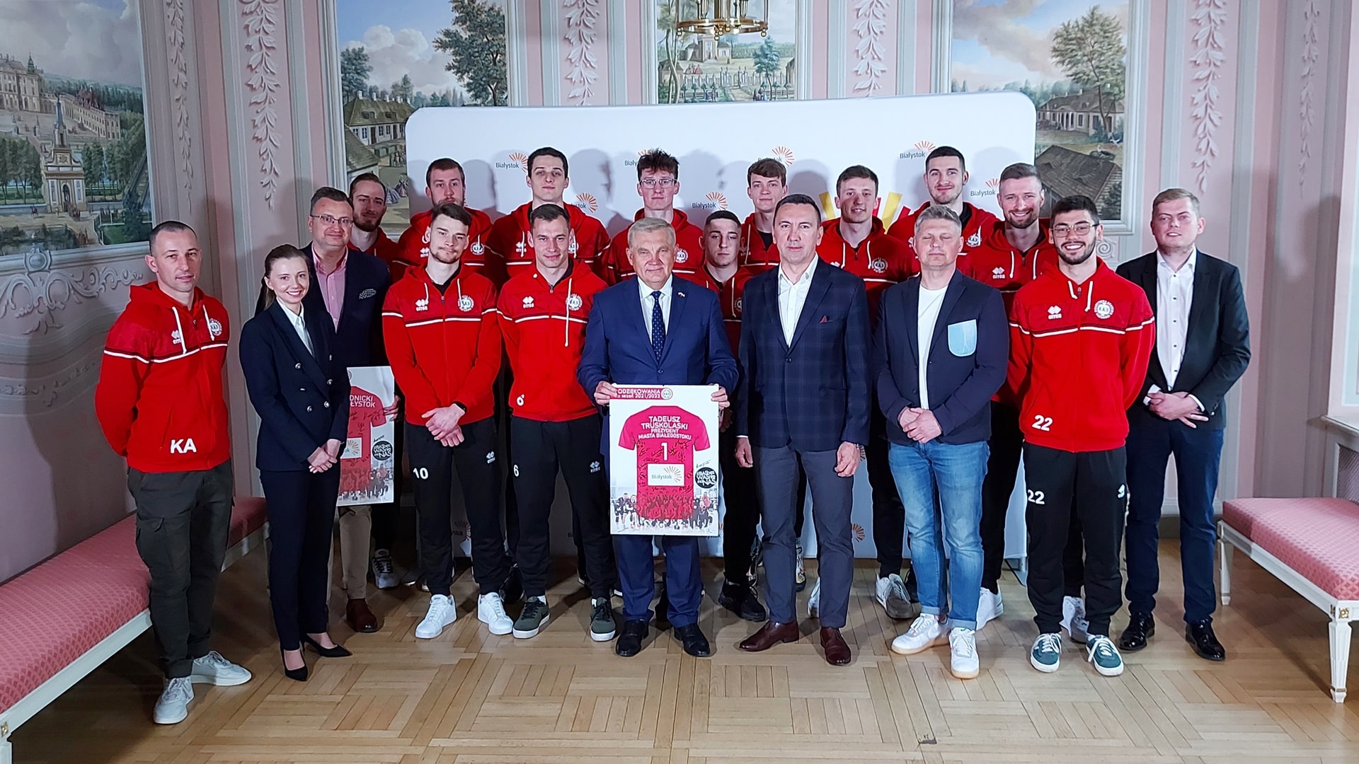 Prezydent Białegostoku pogratulował siatkarzom BAS-u awansu do 1. ligi