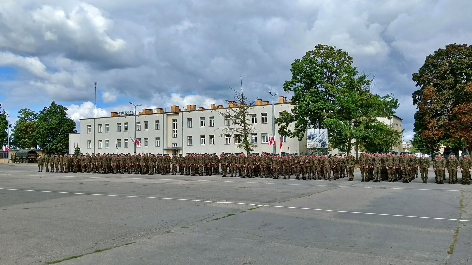 Ponad 200 żołnierzy 18. Białostockiego Pułku Rozpoznawczego wróciło z misji w Kosowie