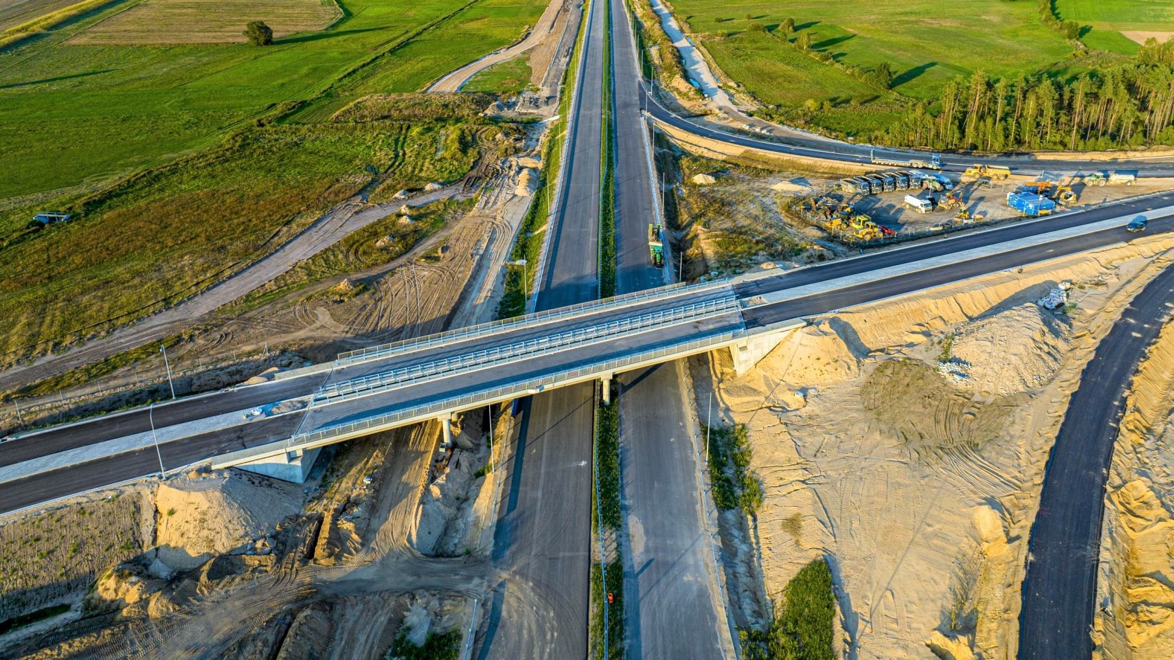 Za niespełna miesiąc kierowcy będą mogli przejechać obwodnicą Łomży - co zmniejszy korki w mieście
