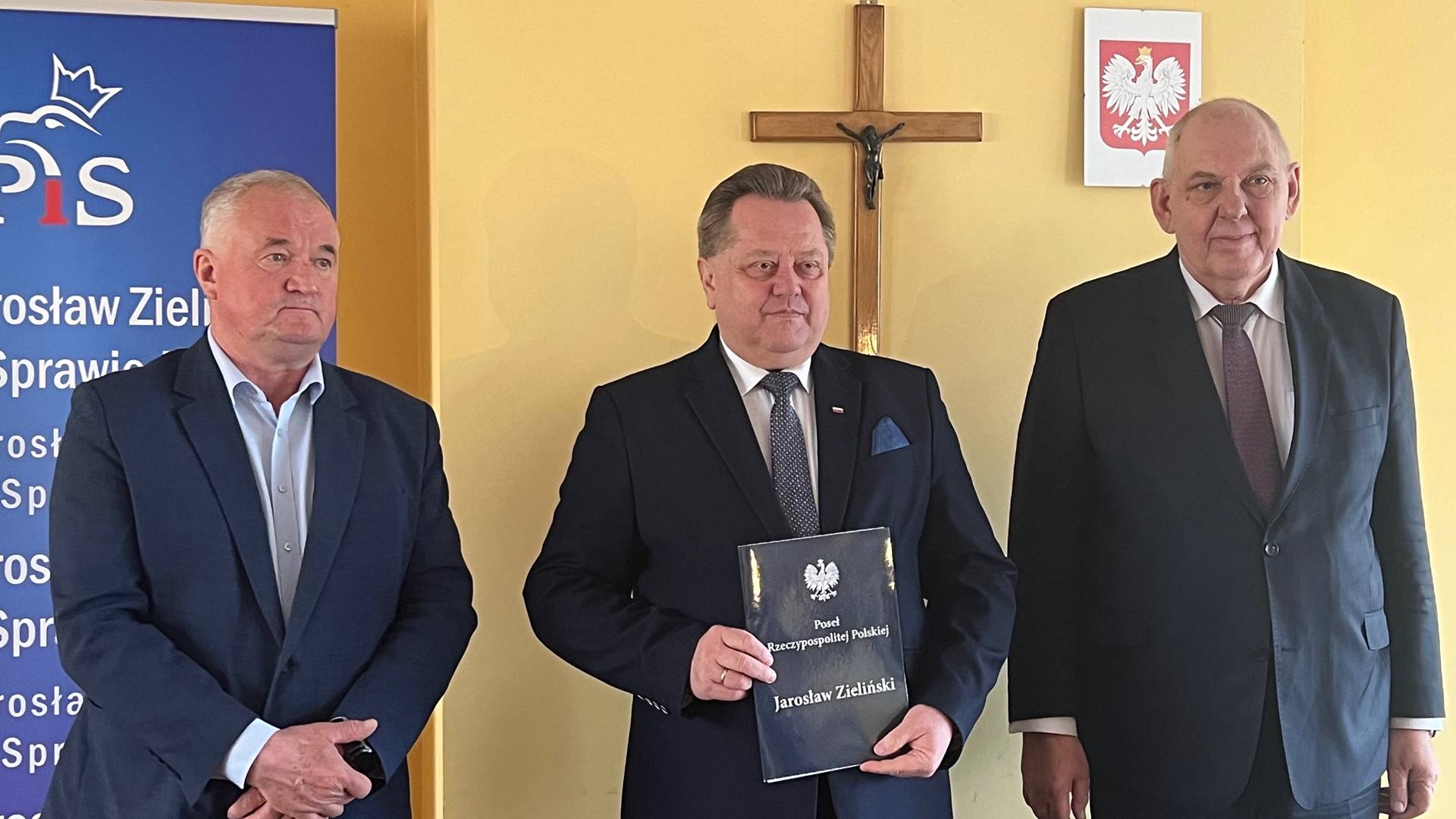 Poseł Jarosław Zieliński apeluje o budowę drogi ekspresowej S8 Białystok - Augustów - Raczki