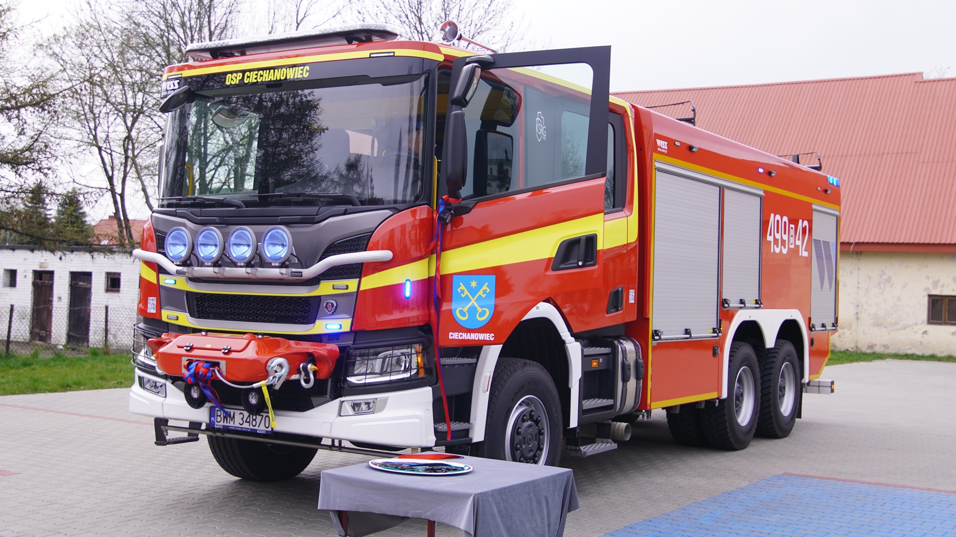 Ciechanowiecka OSP otrzymała nowy wóz strażacki