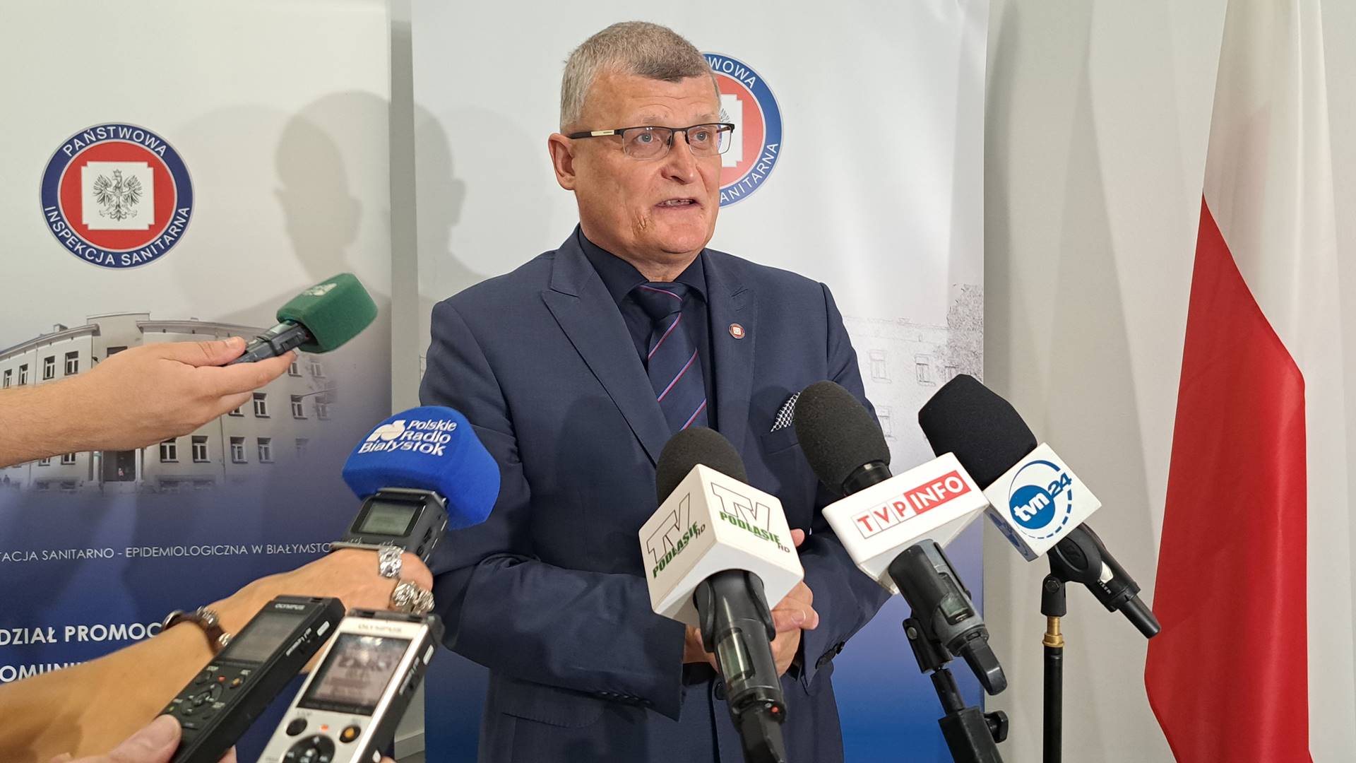 dr Paweł Grzesiowski: Szczytu zachorowań na COVID-19 można się spodziewać w październiku