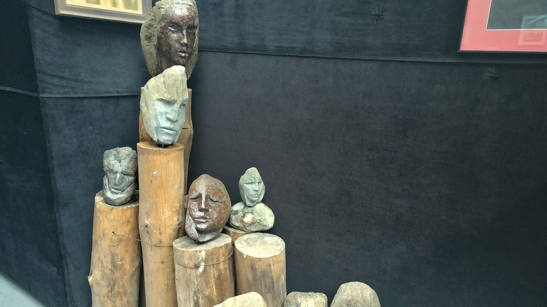 Wystawa "Nadchodzi epoka kamienia” w Galerii Sztuki GAWA