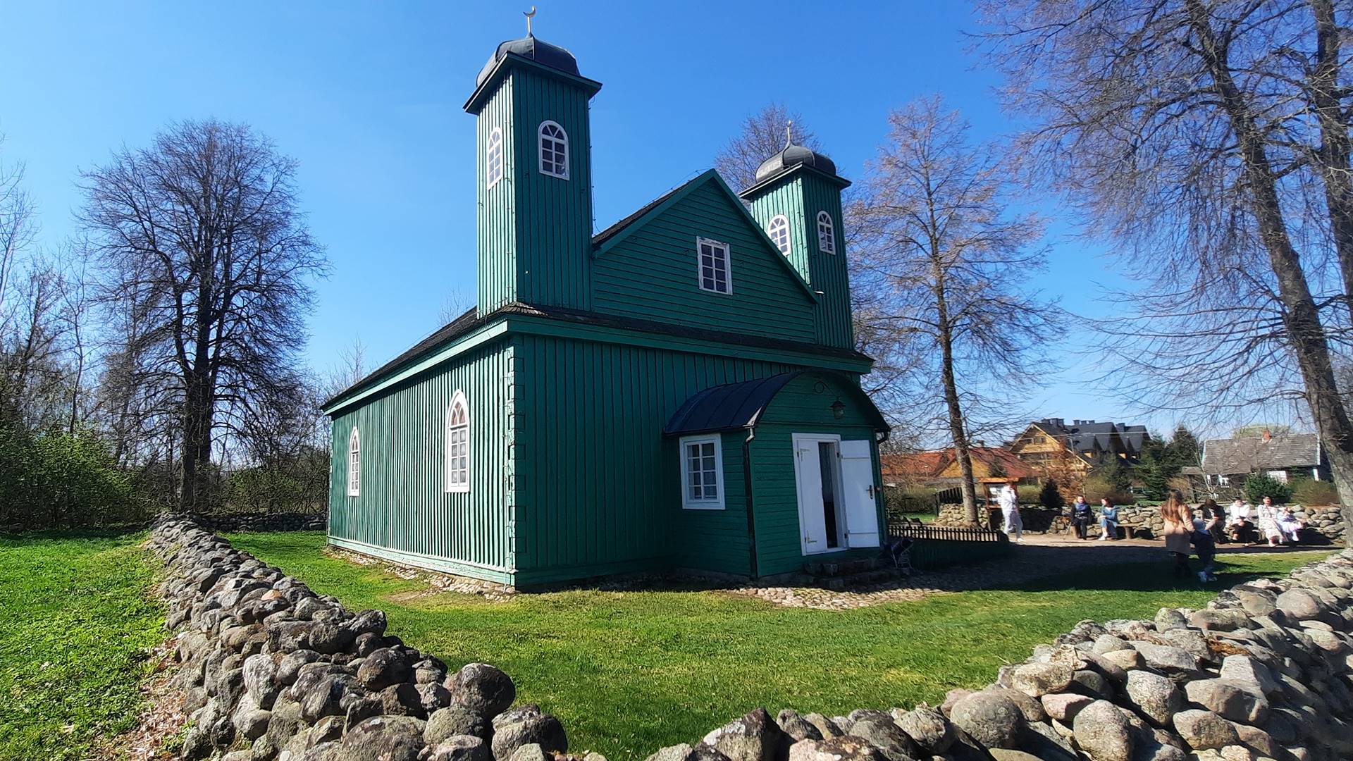 Koniec miesięcznego postu u muzułmanów i początek święta Ramadan Bajram