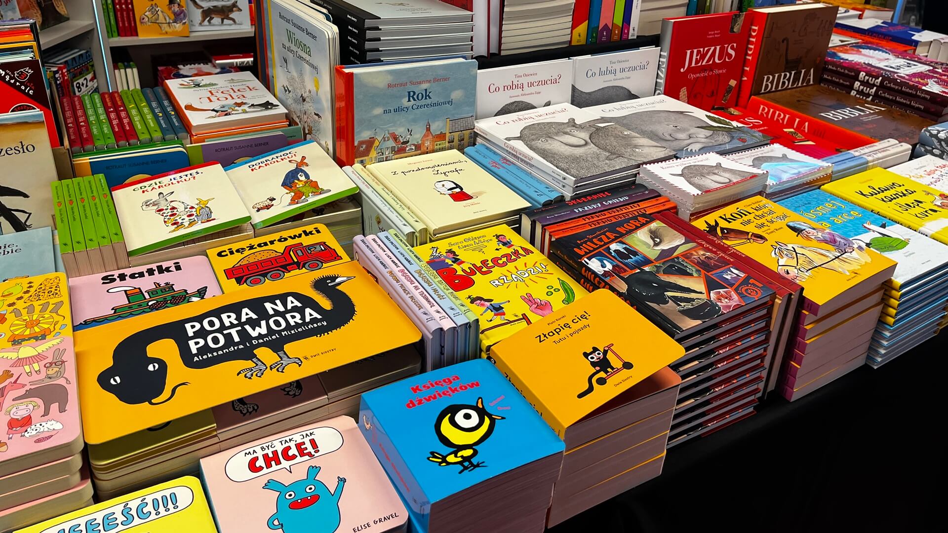 Drugi dzień jubileuszowych Targów Książki