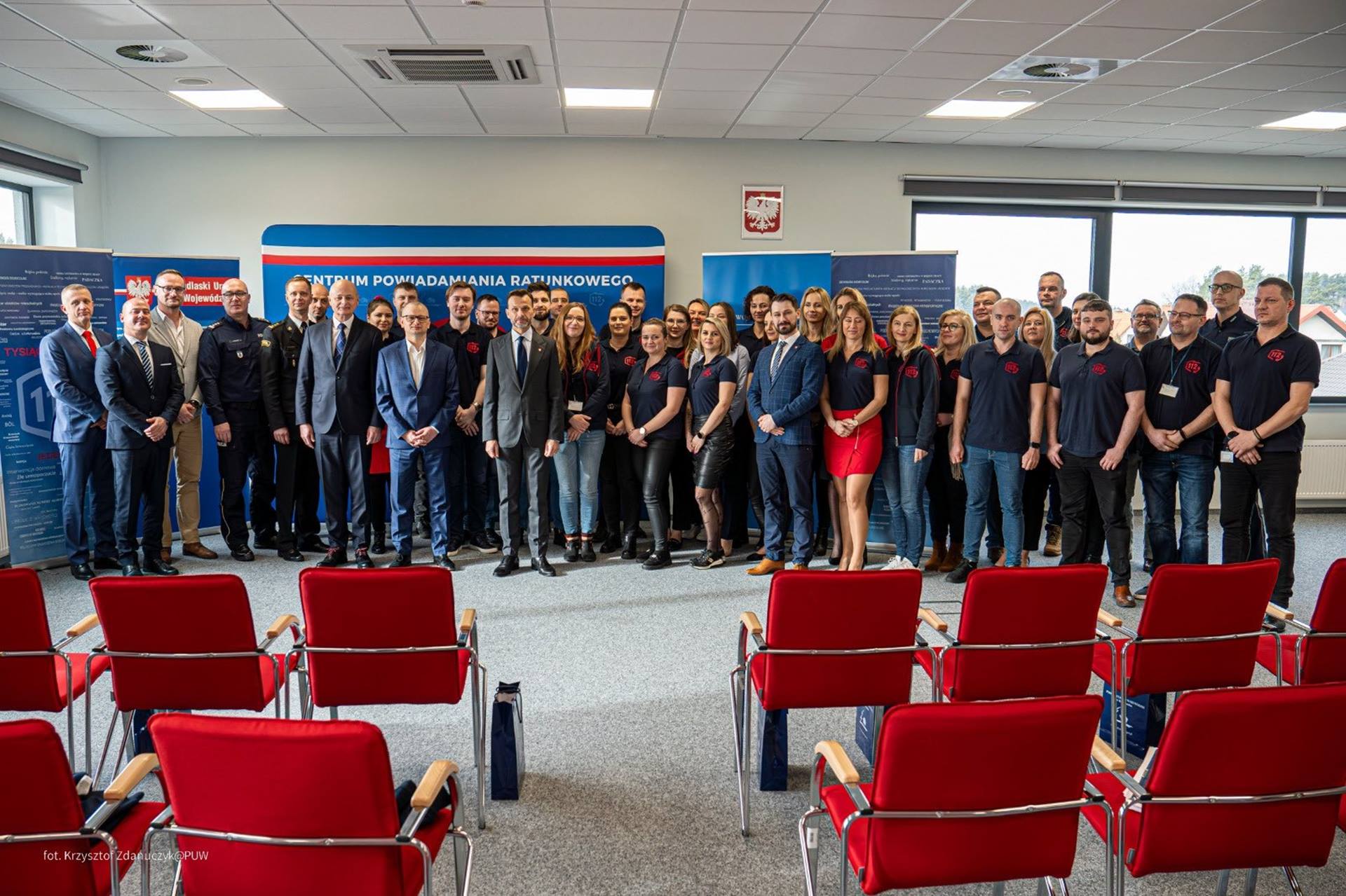 Zbliża się Europejski Dzień Numeru Alarmowego 112 - w Białymstoku wojewoda podlaski spotkał się z operatorami