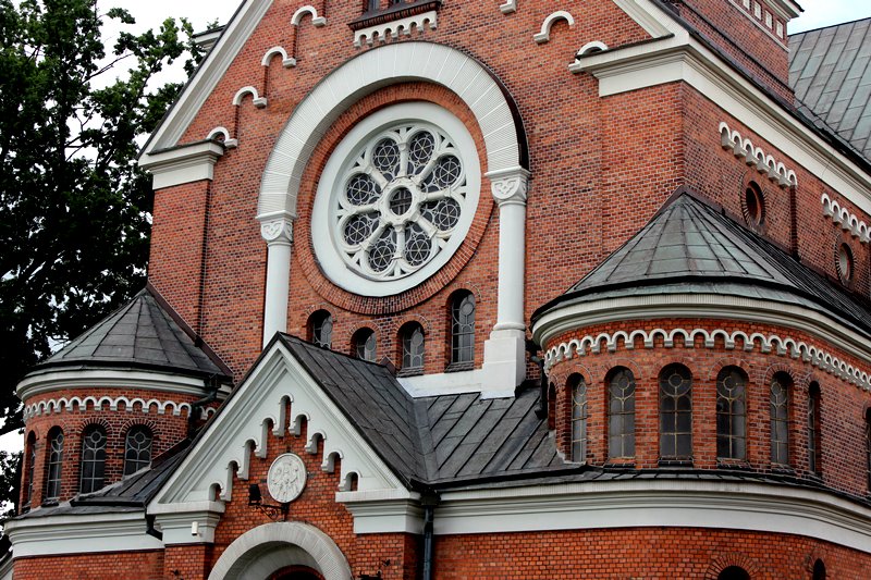 Białostocki proboszcz upomniany za wysyłanie pism do parafian w sprawie zaległych opłat