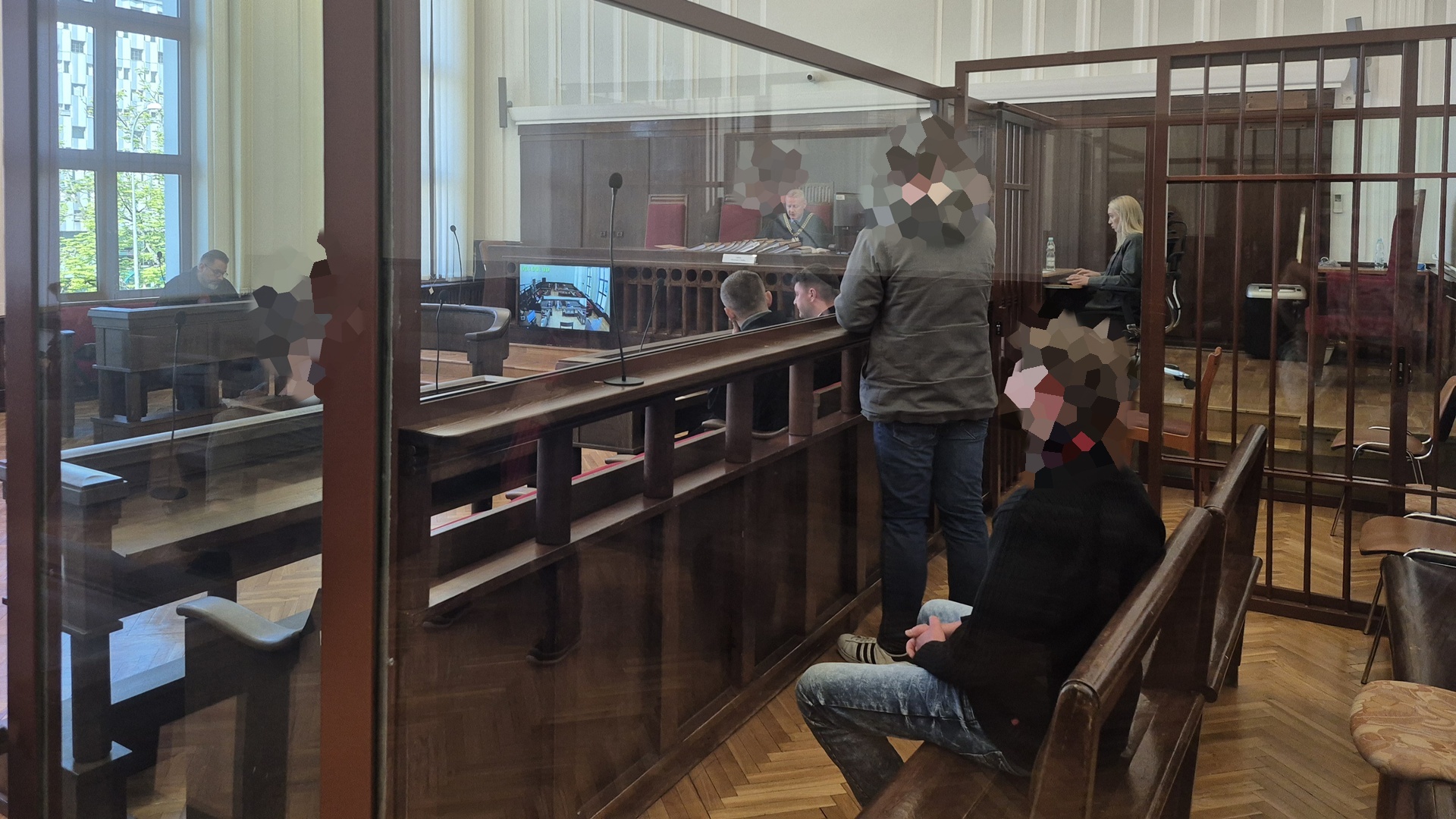 Oskarżeni o zatrzymanie pociągów stanęli przed sądem