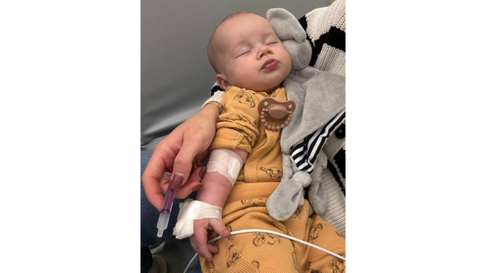 Tadzio jest już po operacji w klinice w Genewie