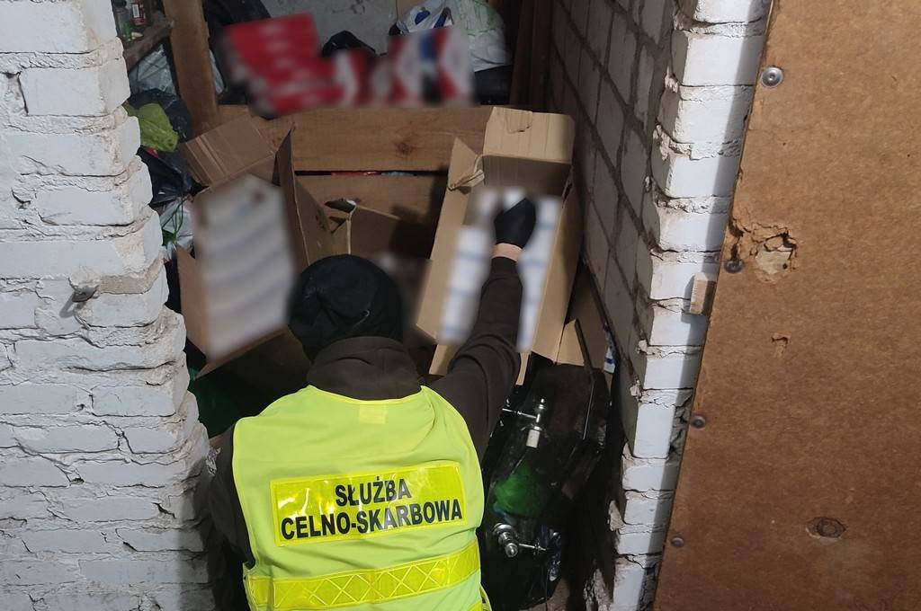 Papierosy z przemytu trzymał w lodówce