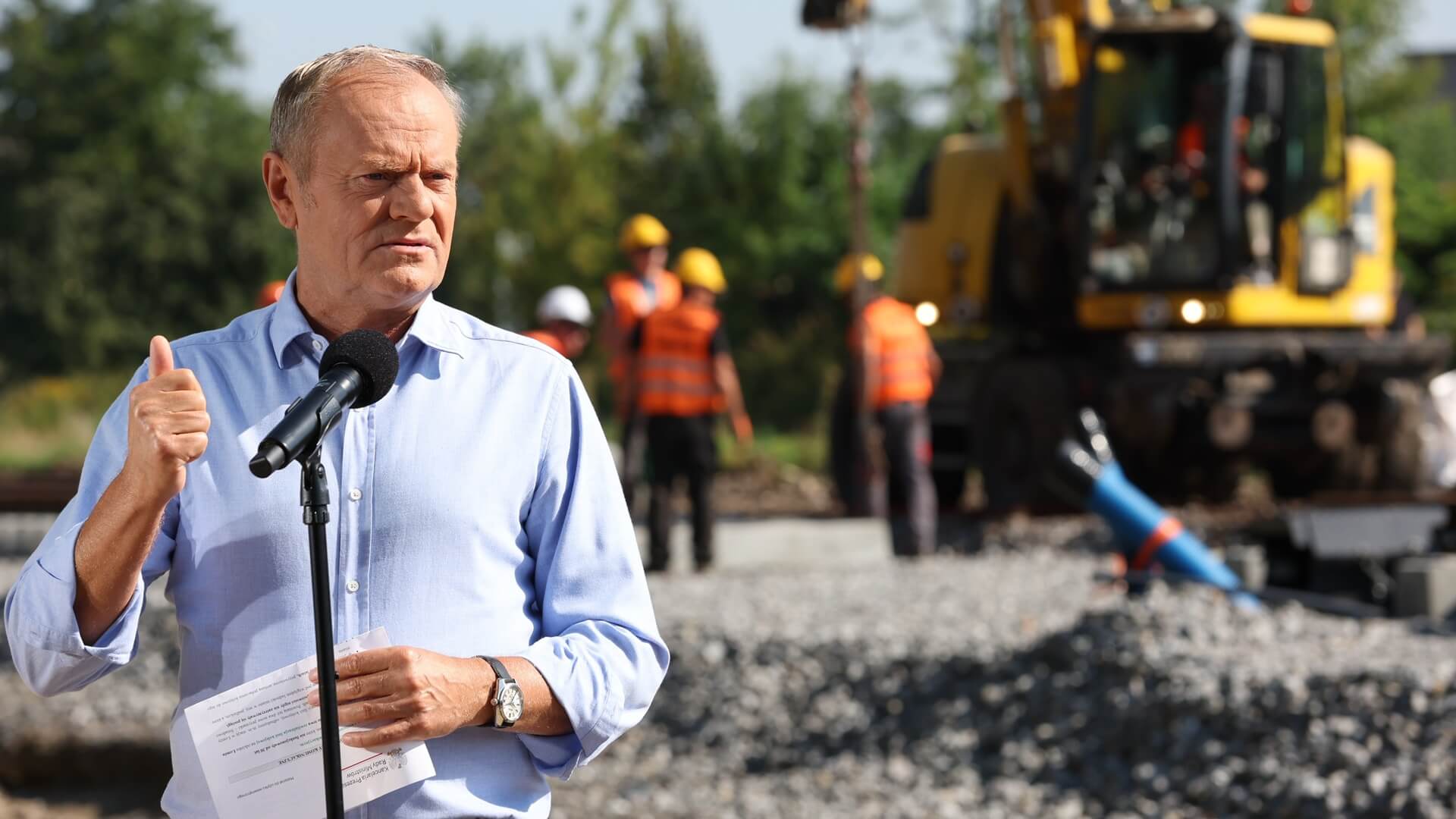 Pierwsze pociągi z Łomży pojadą w 2026 roku. Premier Donald Tusk potwierdził termin [zdjęcia, wideo]