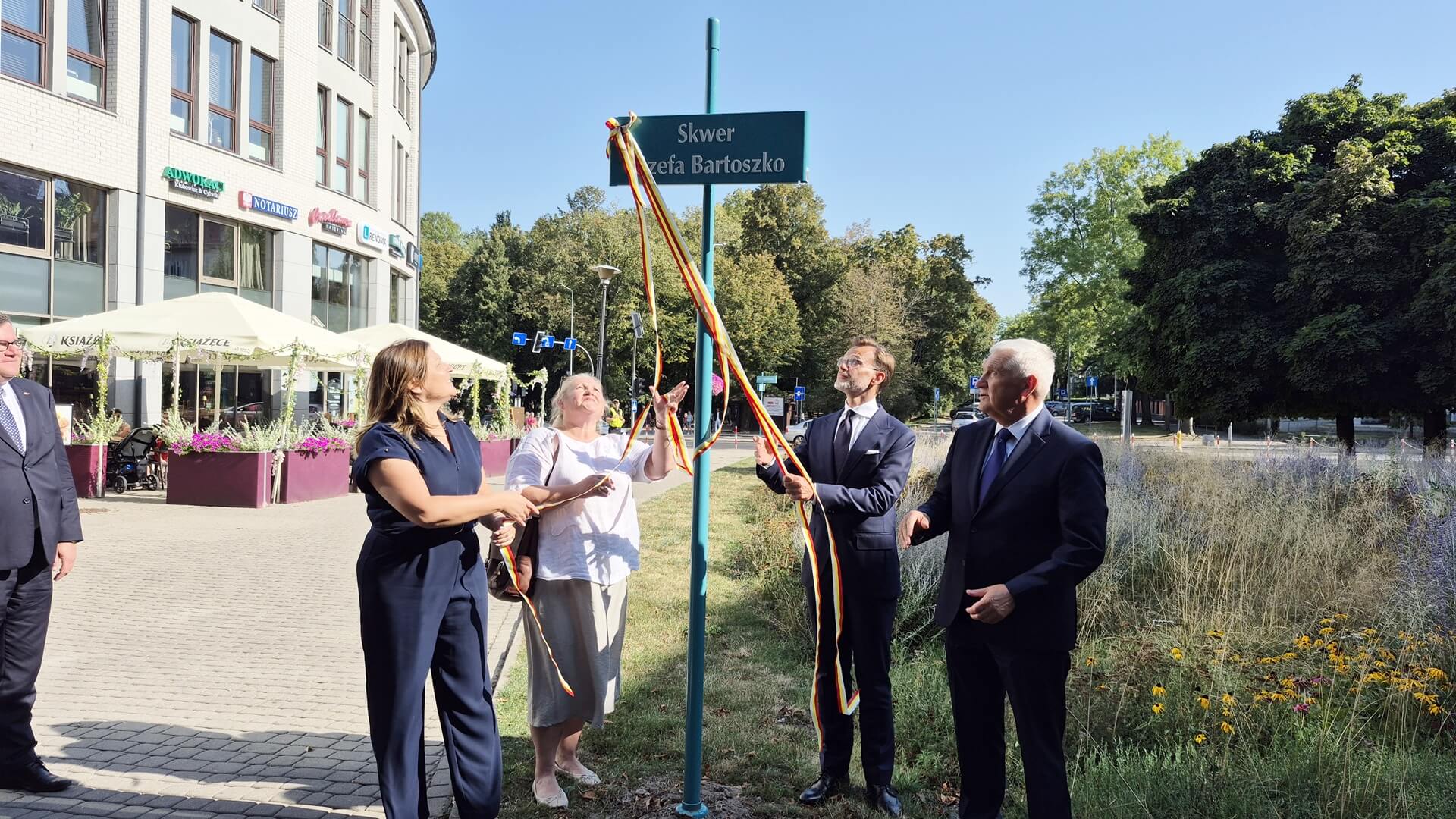 "Niezwykły czyn zwykłego człowieka". W Białymstoku został upamiętniony Józef Bartoszko