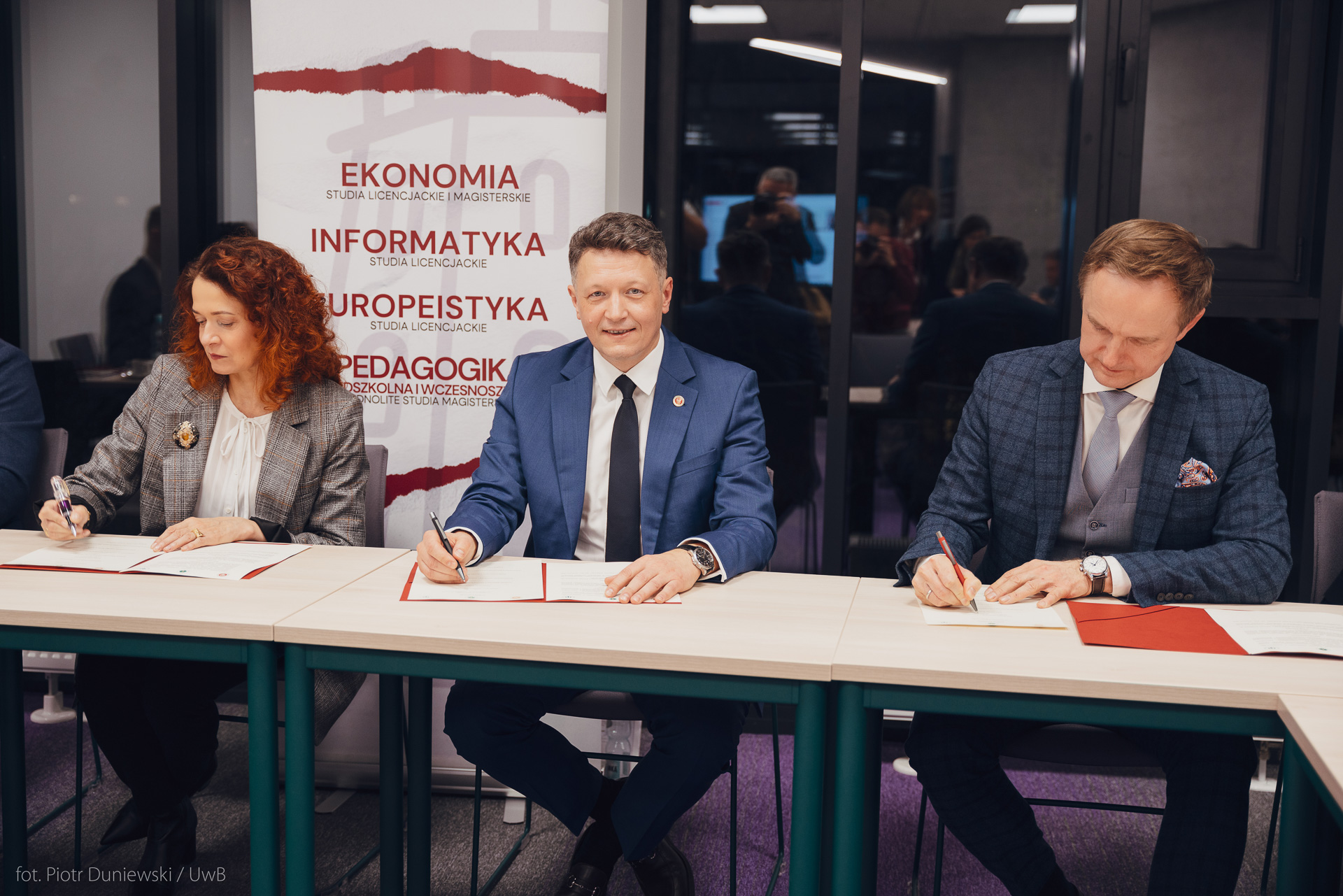 Trzy największe podlaskie uczelnie będą współpracować ze społecznością Polaków na Litwie