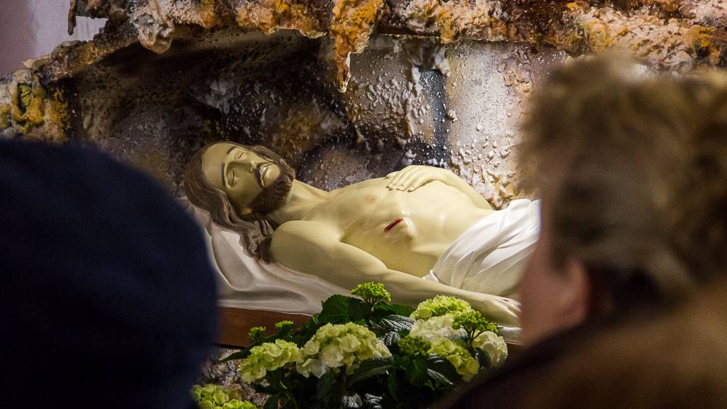 Wielki Tydzień - wierni wspominają mękę Chrystusa