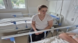 Mama nastolatka, który ucierpiał w wypadku na hulajnodze elektrycznej, fot. Iza Serafin