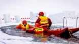 Ćwiczenia strażaków z działań na lodzie, 19.02.2025, fot. Sylwia Krassowska