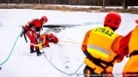 Ćwiczenia strażaków z działań na lodzie, 19.02.2025, fot. Sylwia Krassowska